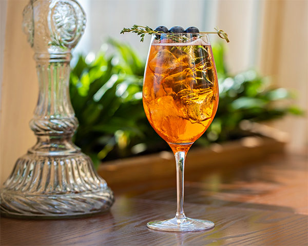В итальянском ресторане BUONO стартовал фестиваль коктейля Spritz