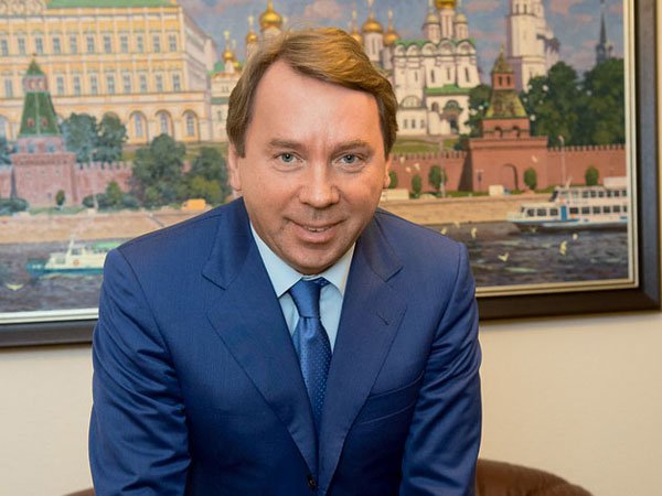 Олигарх Лисин начал зачистку СМИ?