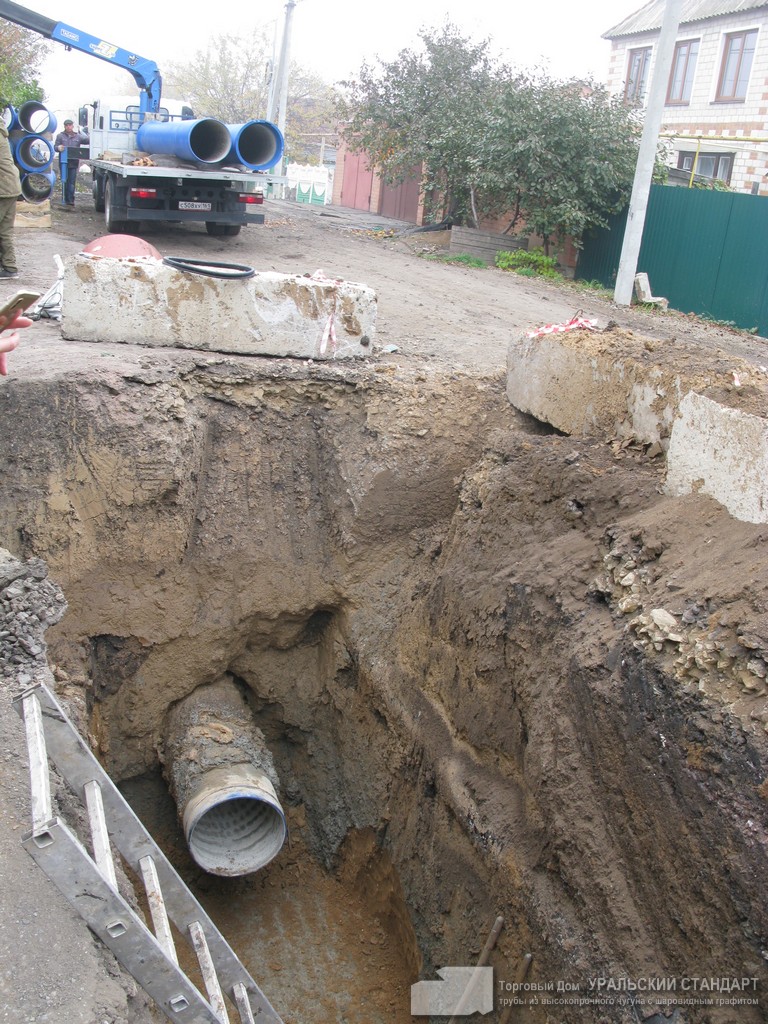 В Гуково пошли на рекорд укладки труб бестраншейным методом