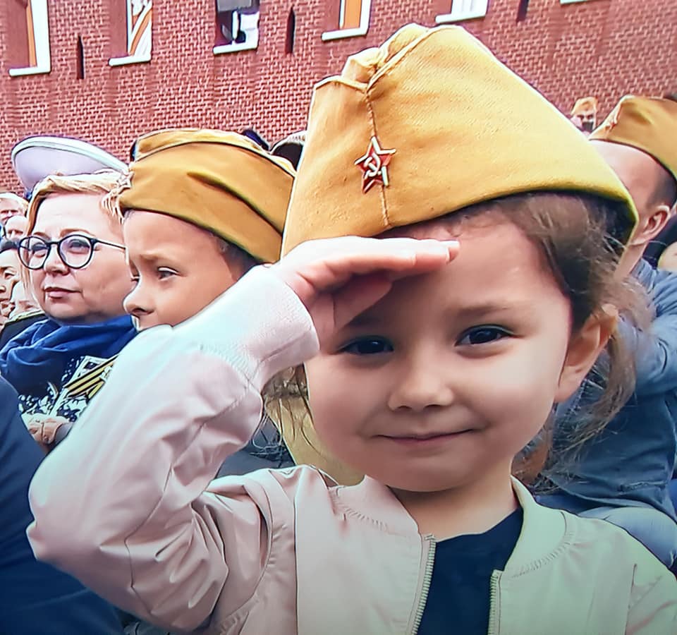 Василий Устюжанин: Эстетика Парада Победы. 9 мая 2019-го.