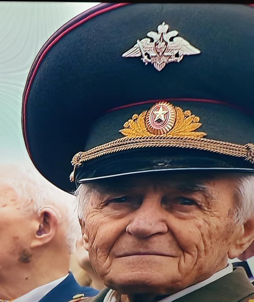 Василий Устюжанин: Эстетика Парада Победы. 9 мая 2019-го.