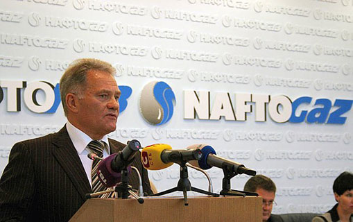 Юрий Бойко совсем запутался, оправдываясь в закупке буровых платформ