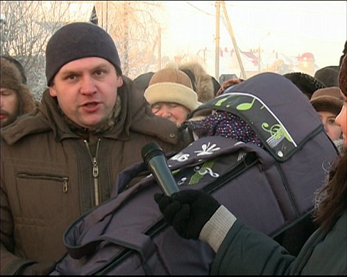 А дустом рожениц обрабатывать не пробовали?