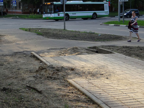 Москва собяниская. "Реконструкция" "Измайловского бульвара"