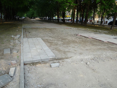 Москва собяниская. "Реконструкция" "Измайловского бульвара"