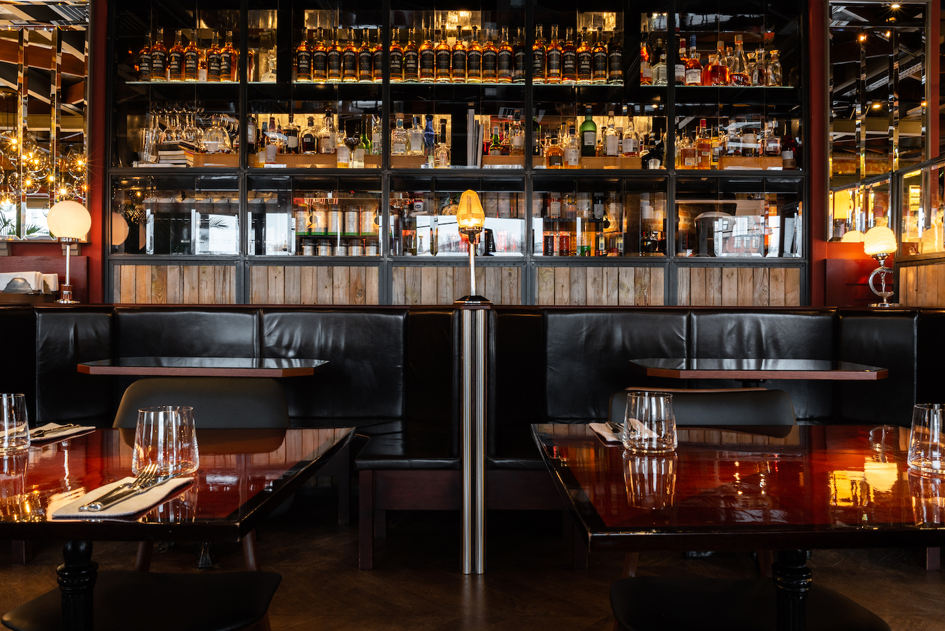 8 марта в Strelka Bar пройдет творческий бранч Георгия Тотибадзе
