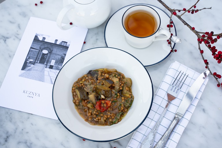 Постное меню от Руслана Закирова в KUZNYAHOUSE и KUZNYA Cafe