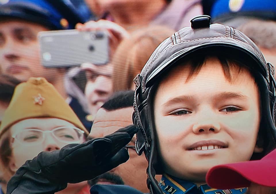 Василий Устюжанин: Эстетика Парада Победы. 9 мая 2019-го.