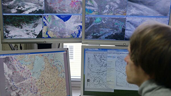 Роман Вильфанд: карантин не мешает синоптикам