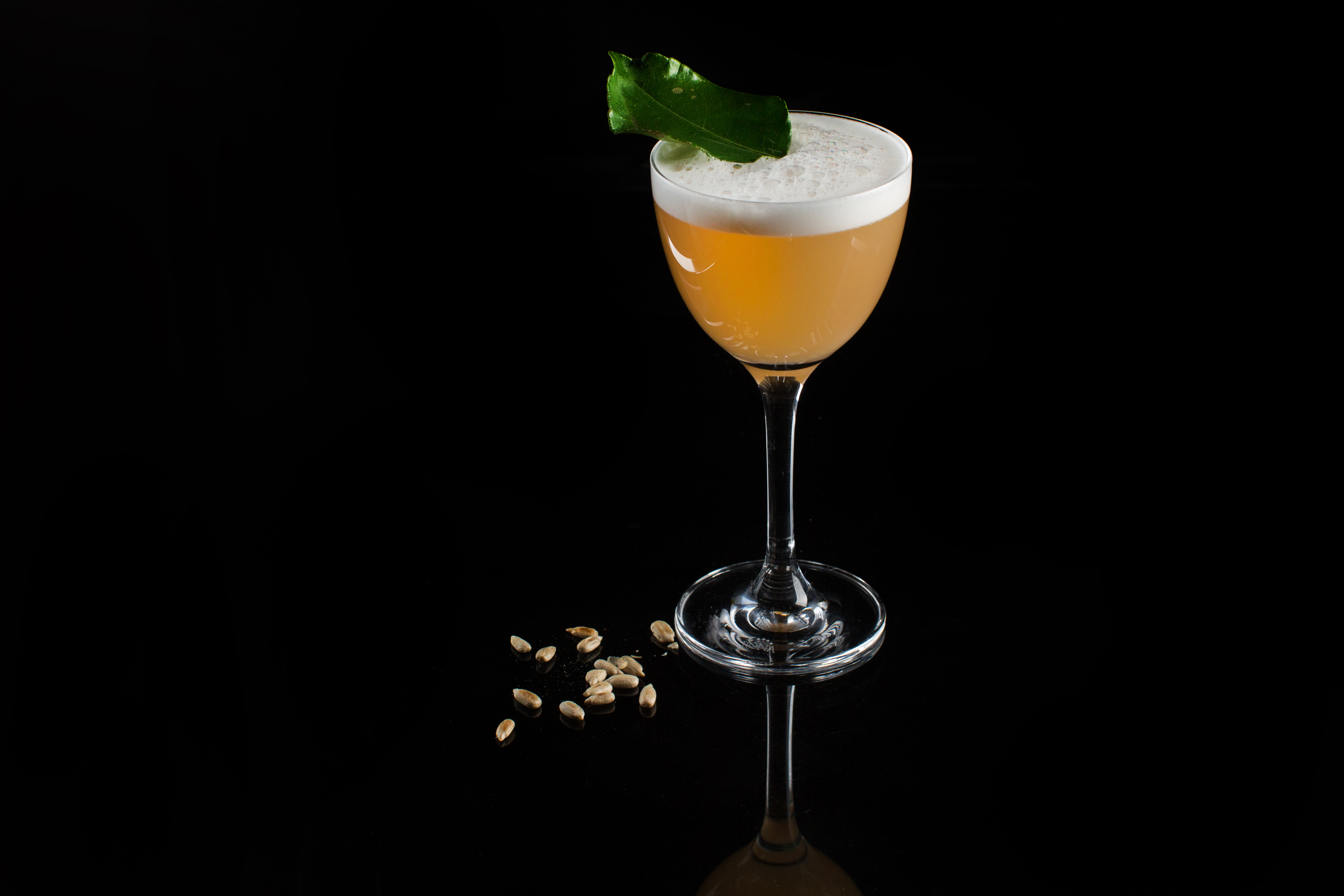Life giving mix в обновленном Mercedes Bar