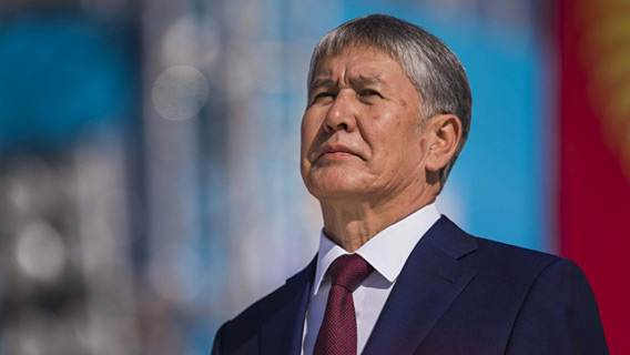 Атамбаев пригрозил властям Киргизии бессрочным митингом