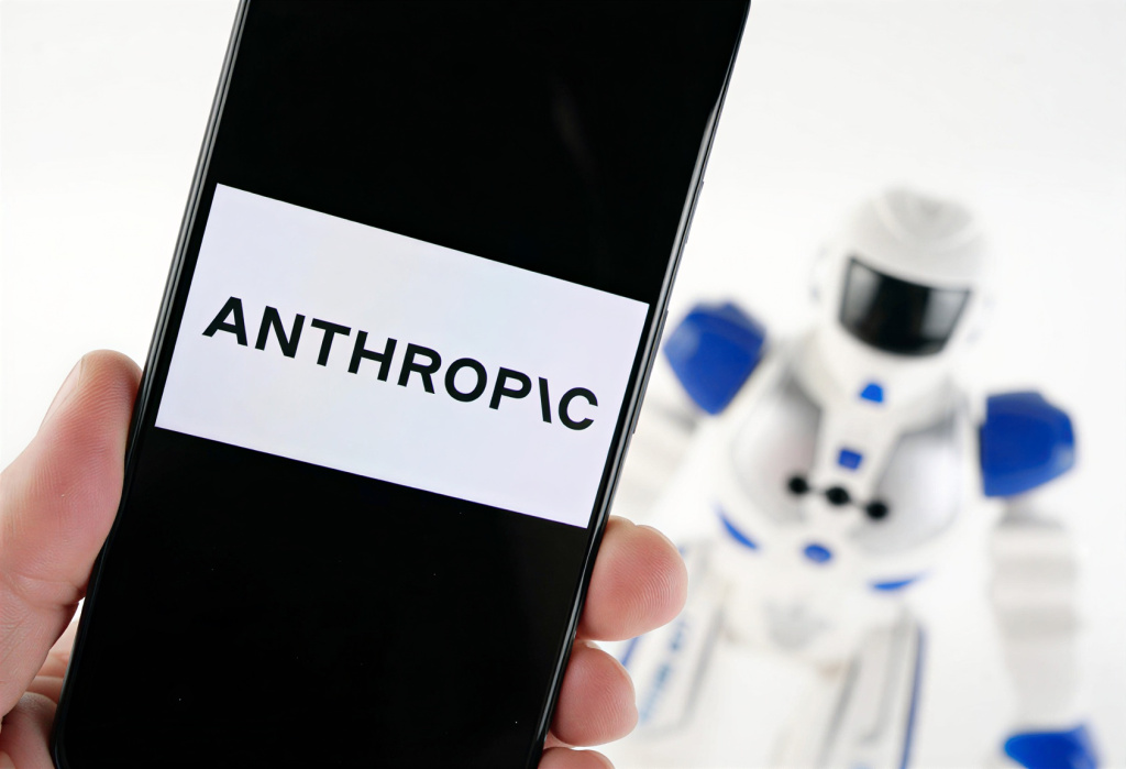 Белый дом обсудит с Anthropic, Google и OpenAI добровольную проверку моделей ИИ