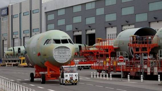 Boeing получил крупный заказ от Air India, однако проиграл Airbus