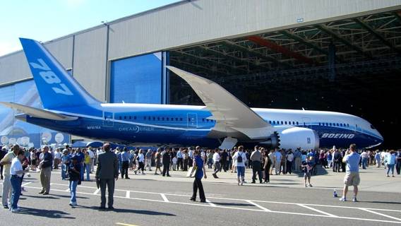 Boeing столкнулась с новой проблемой, связанной с поставками самолетов Dreamliner