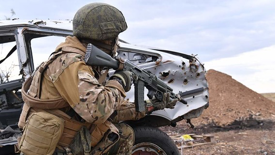 Бойцы «ЧВК Вагнера» показали освобожденную подстанцию под Бахмутом