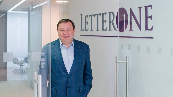 Британский министр приказал инвесткомпании LetterOne продать провайдера широкополосного доступа к Интернету 