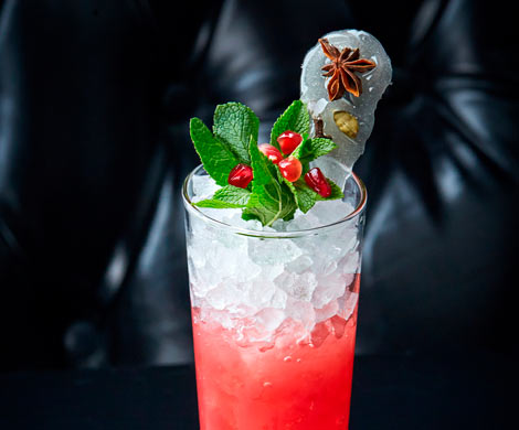 Charity Cocktail в Mercedes Bar