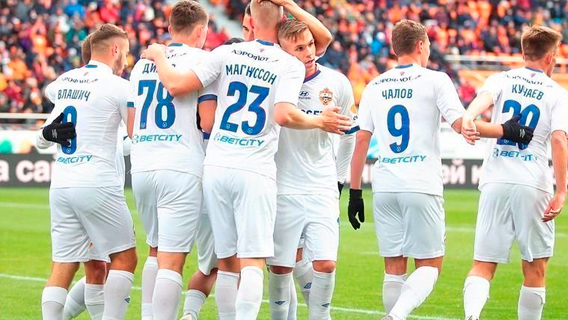 ЦСКА прыгнул в лидеры, «Спартак» остался без тренера