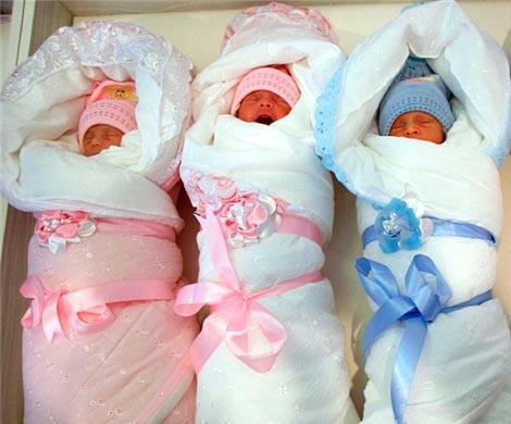 Дети от трех родителей начнут появляться на свет через два года