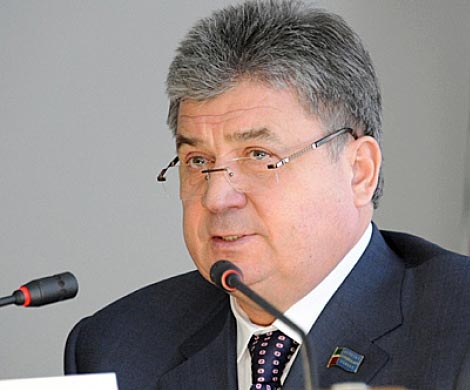 Елабуга: мэр Емельянов довел горожан до Путина