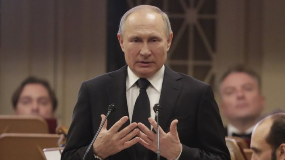 Еще один политолог заявил о возможной отставке Путина в 2021 году