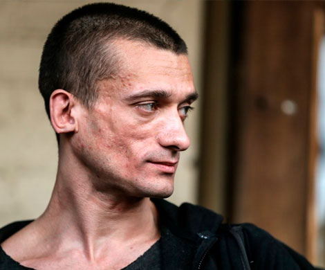 Французский суд вынес приговор художнику Павленскому