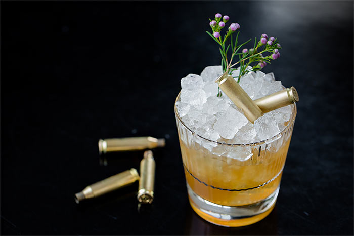 Где смотреть салют 9 мая? Предложения от итальянского ресторана Buono и Mercedes bar