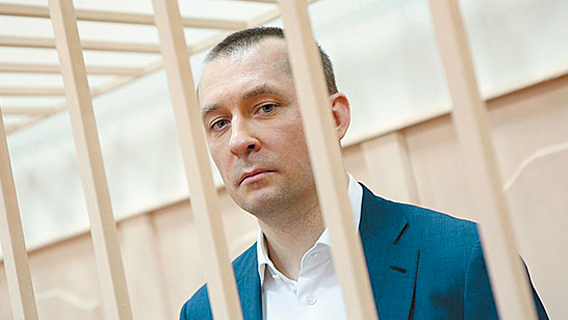 Гособвинитель просит отменить приговор Захарченко