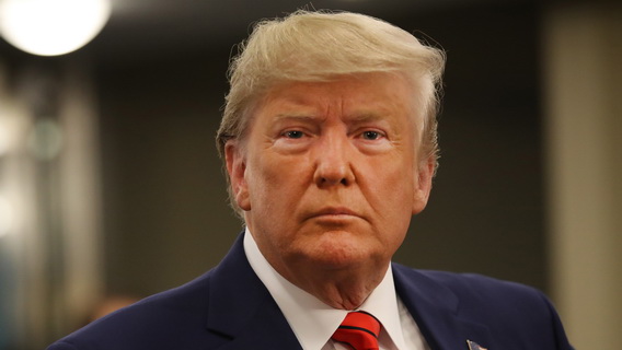 Импичмент Трампа: мнение американцев разделилось