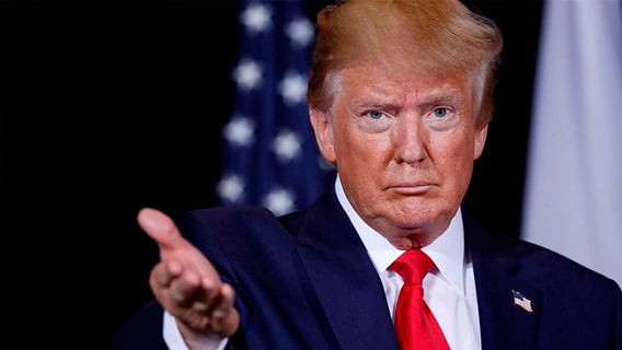Импичмент Трампу - шоу-бизнес, а не реальная история