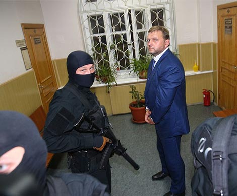 Кировский губернатор продолжает «хлебную» голодовку