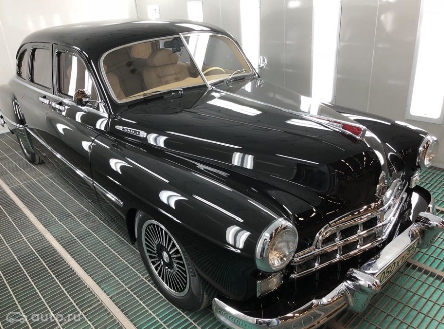 Классический ГАЗ-12 с двигателем от Nissan оценили в 20 000 000 рублей