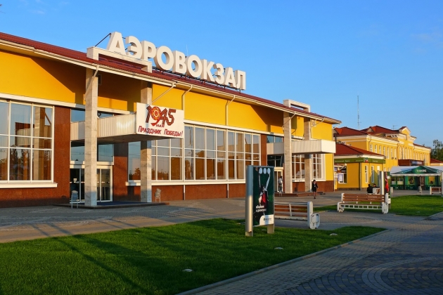 Кому принадлежат аэропорты России?