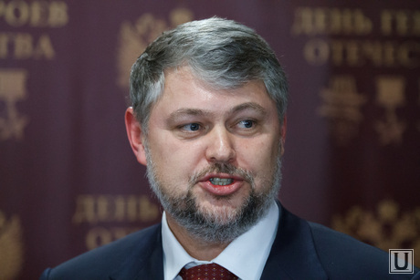 «Контрабанда — вагонами, „крыша“ — дипломатическая»