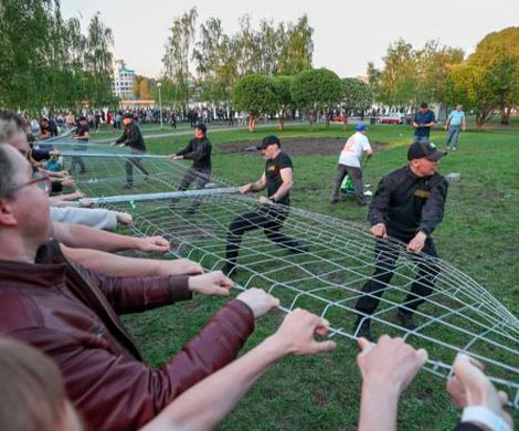 Майдан на заказ в столице Урала?