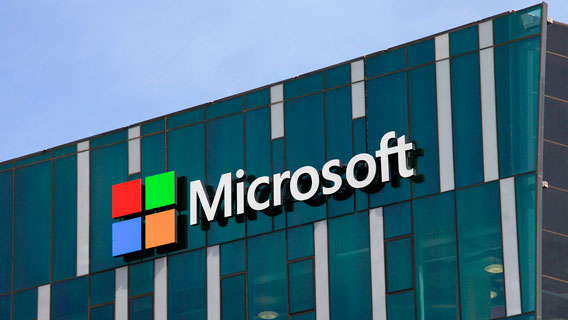 Microsoft планирует достичь отрицательного уровня выброса углерода к 2030 году