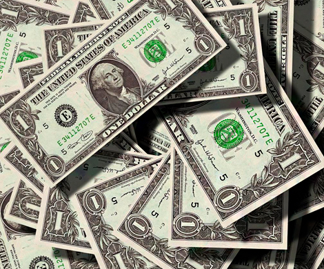 Минфин поддержал план ВТБ по отказу от доллара