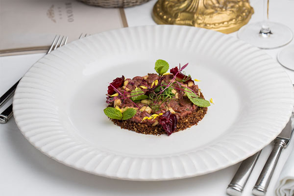 Moscow Tartar Week в ресторанах BUONO, «Вино и Гады» и Mercedes bar