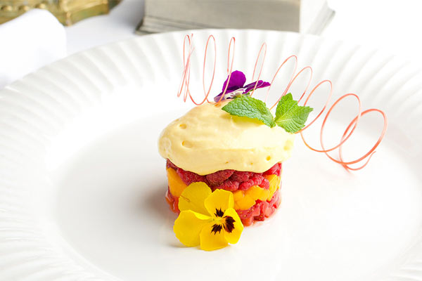 Moscow Tartar Week в ресторанах BUONO, «Вино и Гады» и Mercedes bar