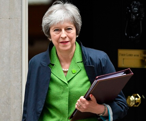 Мэй отстаивает перед парламентом свой план по Brexit