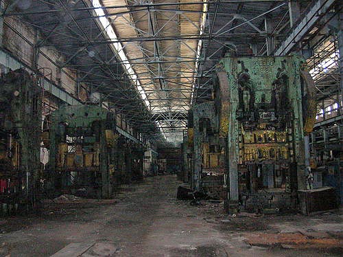 Мэр Липецка: закрытые заводы и химические атаки