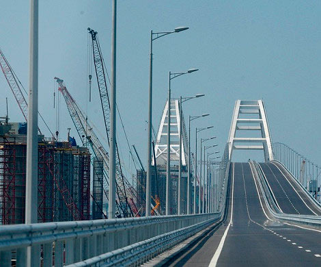 На Крымском мосту установят сканеры для просвечивания вагонов