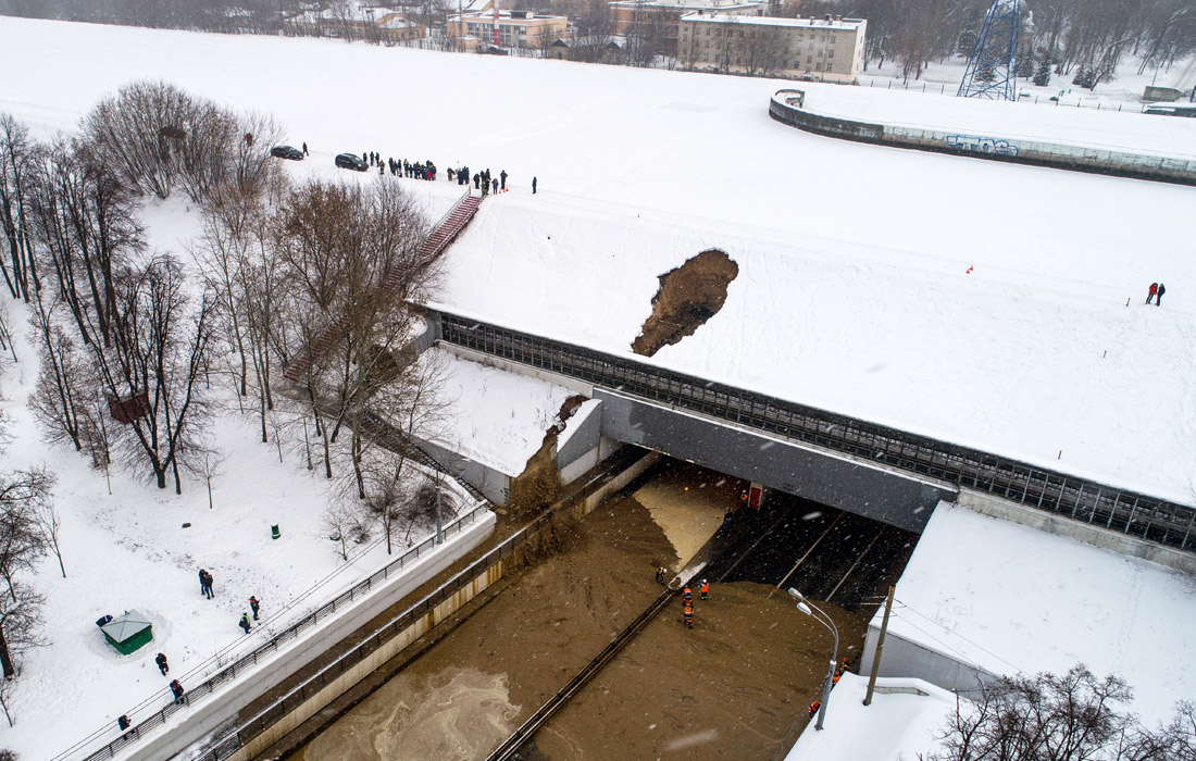 На северо-западе Москвы затопило тоннель