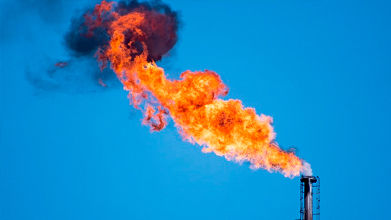 Нефтяники возмутились введением налога на попутный газ