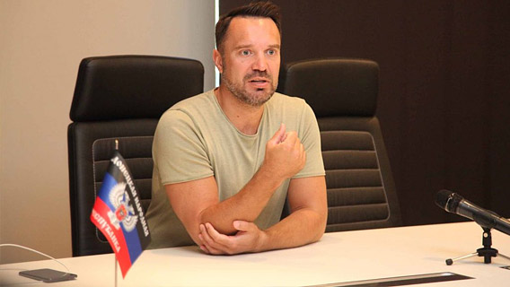 Осташко: В заповедях российских добровольцев нет ничего, к чему стоило бы относиться негативно
