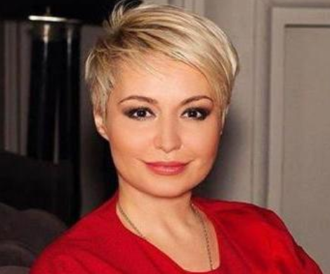 «От них я получила дар читать чужие мысли»: Катя Лель вновь заговорила об НЛО и опубликовала видео