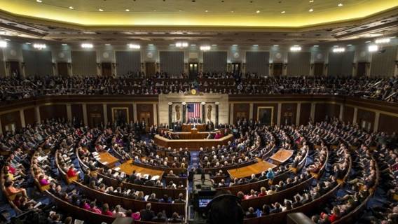 Палата представителей США приняла закон об избирательных правах, против которого выступали республиканцы