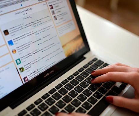 Почти половина россиян не представляет жизнь без интернета