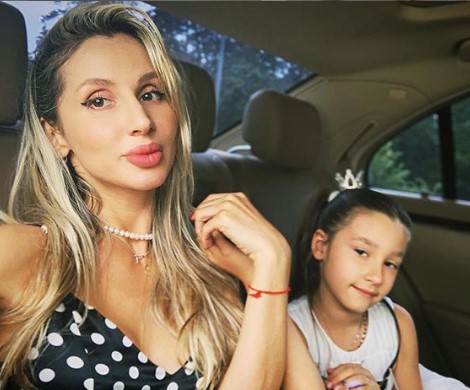 «Пора замуж»: Светлана Лобода переполошила соцсети фотографией со свадьбы