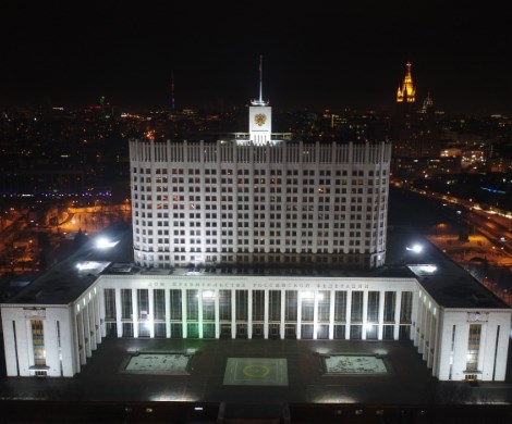 Правительство Медведева отправят в отставку?: России прочат серьезные потрясения